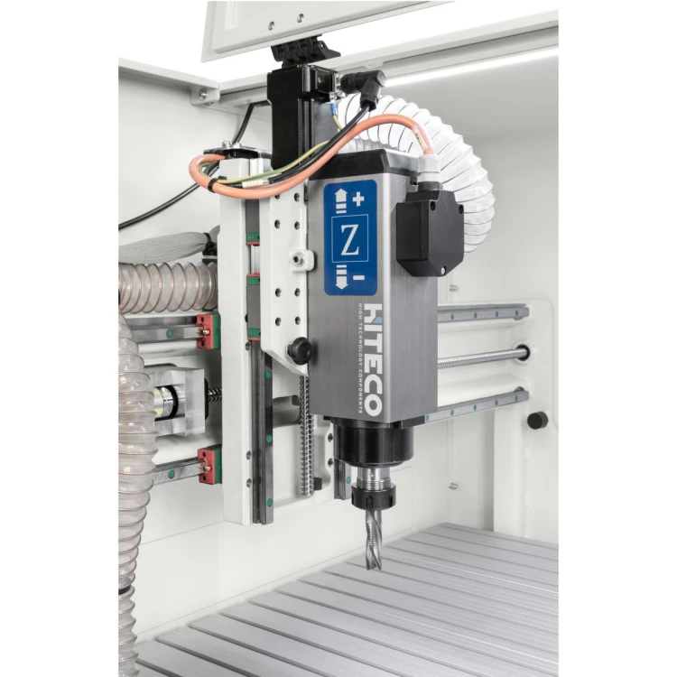 kompaktowe-centrum-obrobcze-cnc-scm-minimax-startech-cn-k-z--2.jpg