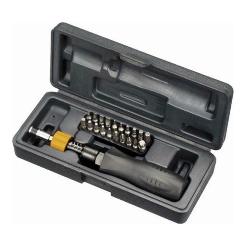 Zestaw CMT TW-006 - wkrętak dynamometryczny z grotami 1/4 cala w walizce